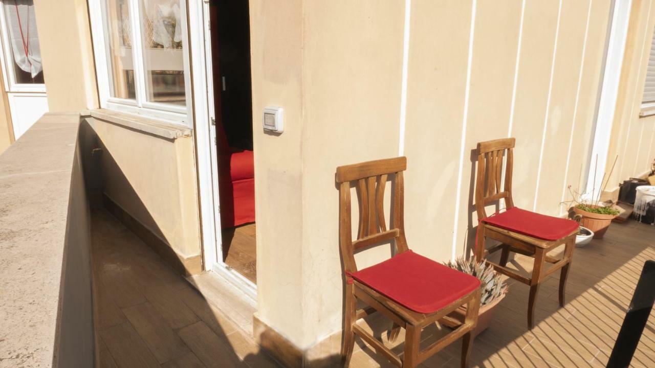 Apartmán Garibaldi'S Camp Řím Exteriér fotografie