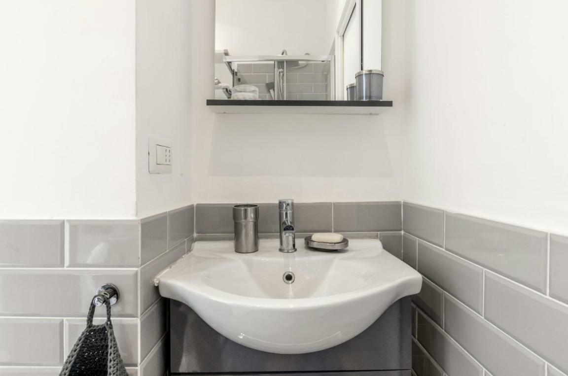 Apartmán Garibaldi'S Camp Řím Exteriér fotografie